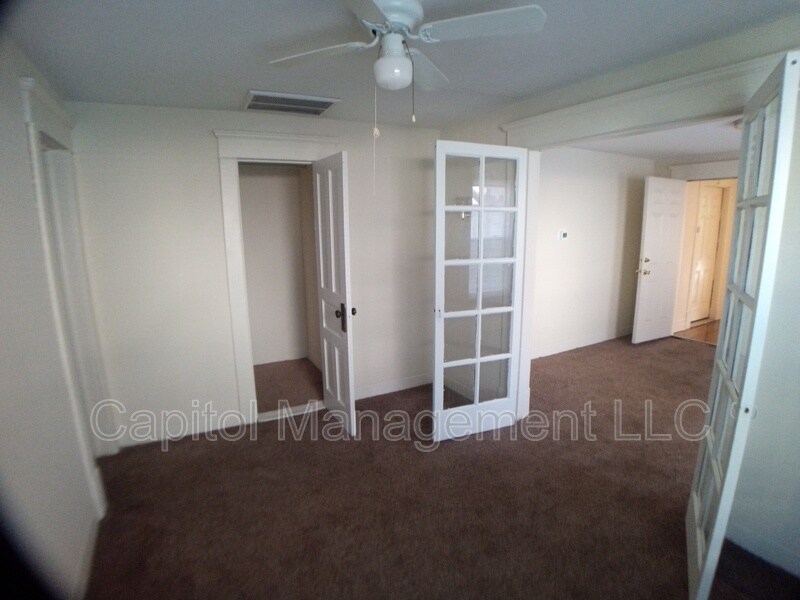 Photo - 220 W Lapeer St Unit 3