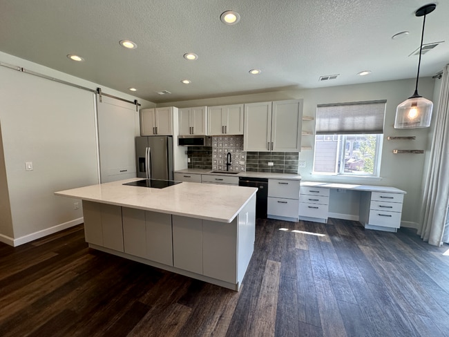 Photo - ****MOVE IN SPECIAL*** Move in Before February 20, 2026 and receive $500 off of 1st Month's Rent!!