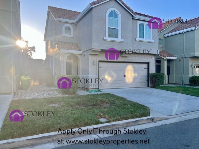 Building Photo - 1019 Sycamore Ln