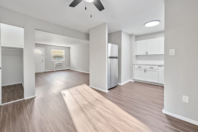 Building Photo - Fox Pointe Rental