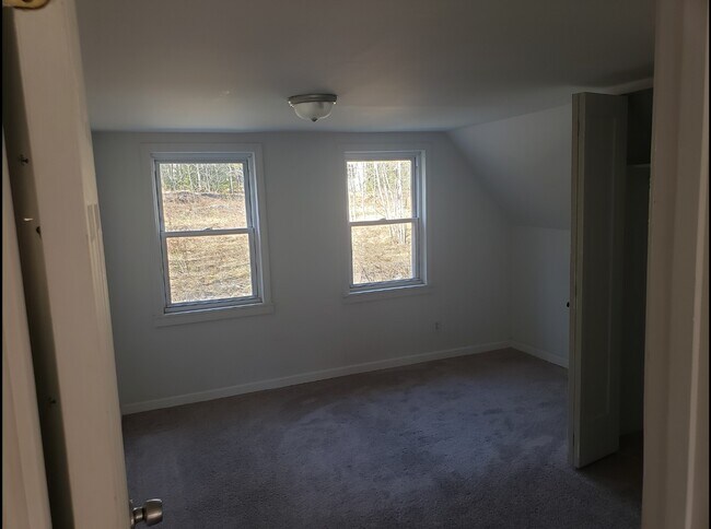 Photo - 1370 Middle Rd Unidad 2