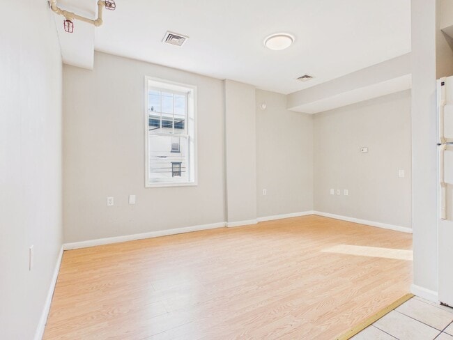 Photo - 1001 N 3rd St Unidad 3