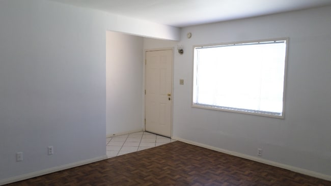Photo - 2613 Muscatel Ave