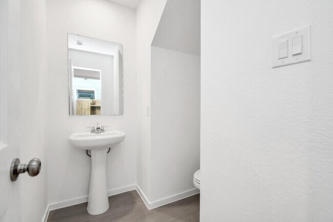 Photo - 21269 Carosella Dr