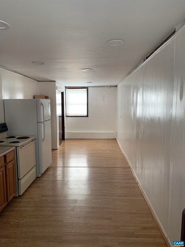 Photo - 165 Madison Ln Unit f