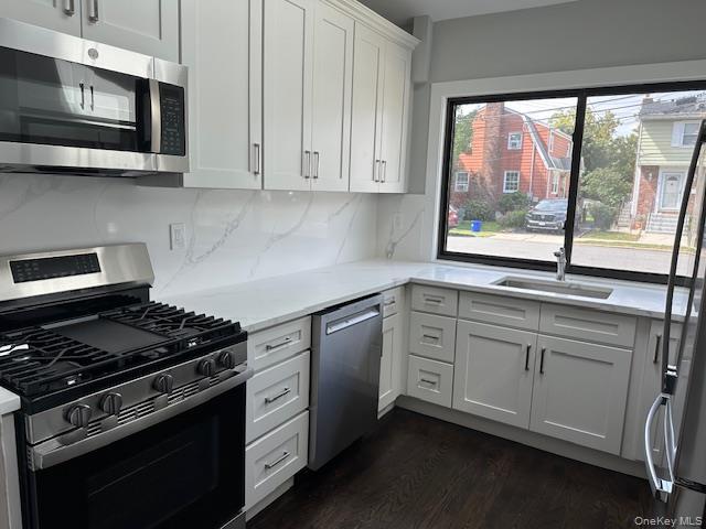 Photo - 14 Pequot Ave