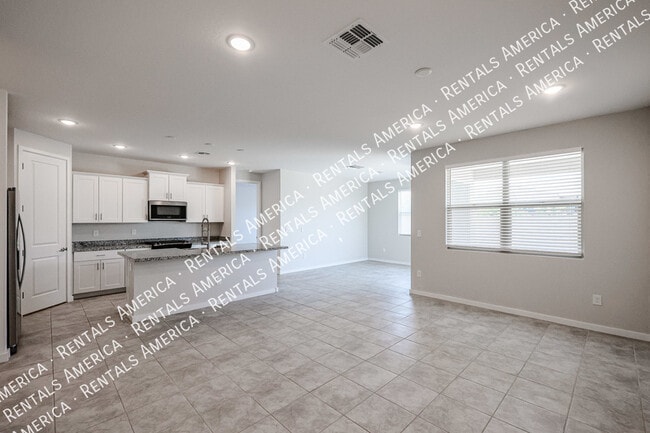 Photo - 41615 W Cathedral Rock Pass