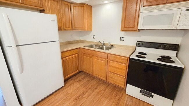 Photo - Belmont Manor