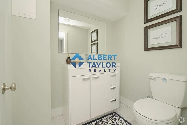 Building Photo - 95 Robey St Unit 1 Rental