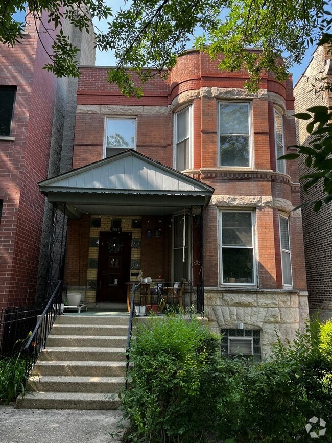 Building Photo - 2612 W Rice St Unit 2F Rental