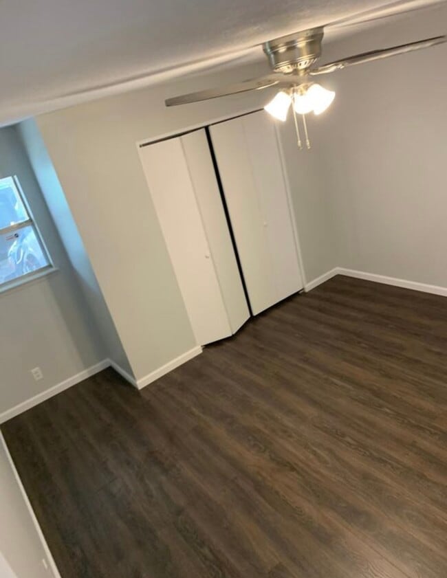 Photo - 7645 Orland Park
