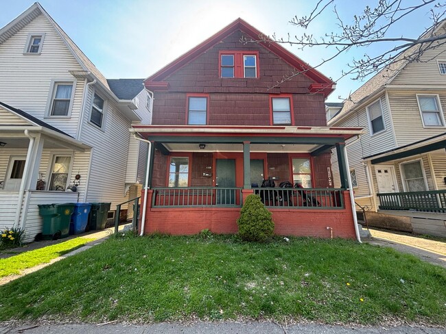 Photo - 1107-1109 South Clinton Unit 1109