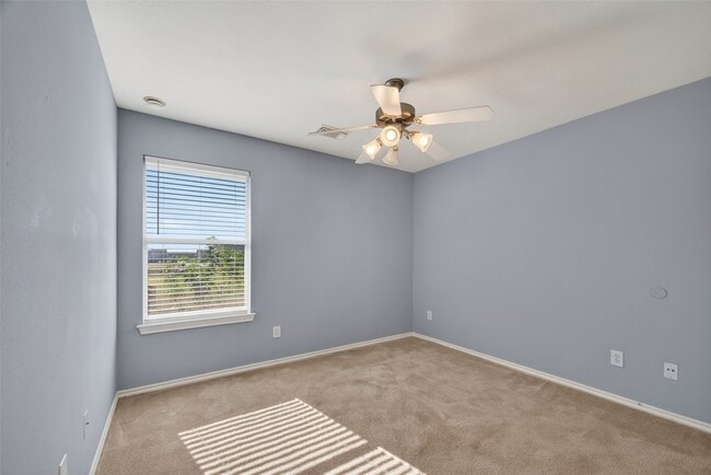 Photo - 3218 Pearl Bluff Ln