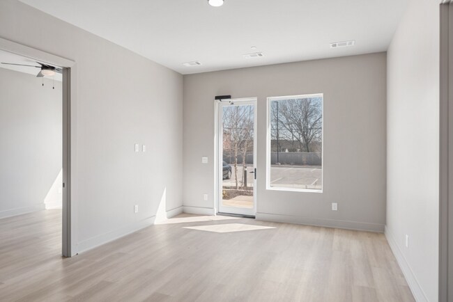 Photo - 1090 Haysboro Ave Unit 312