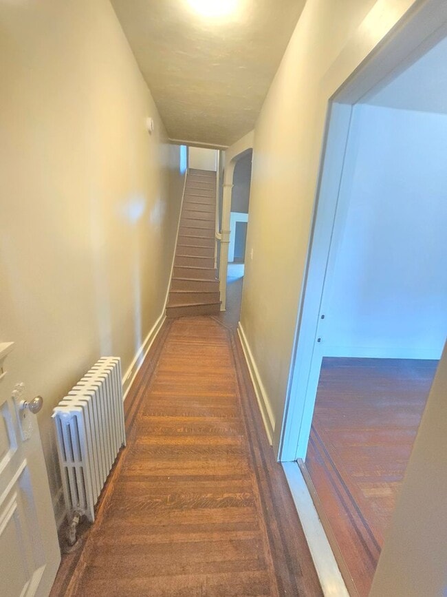 Photo - 259 W Jackson St