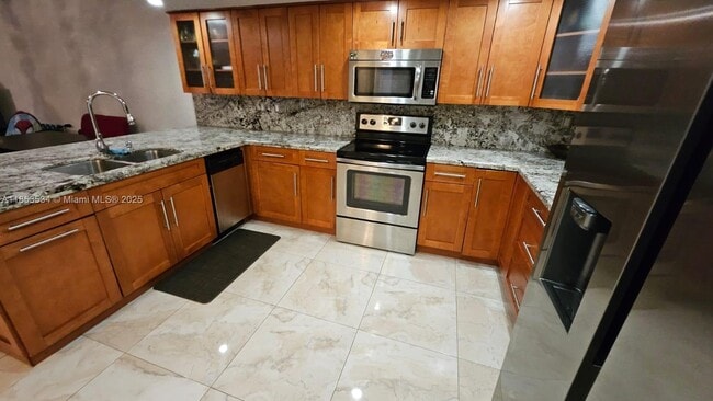 Building Photo - 14316 SW 97th Ln Rental