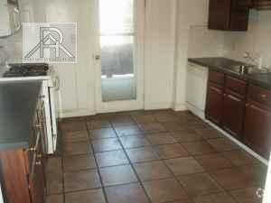 Building Photo - 4 bedroom in Allston MA 02135 Unit 3 Rental