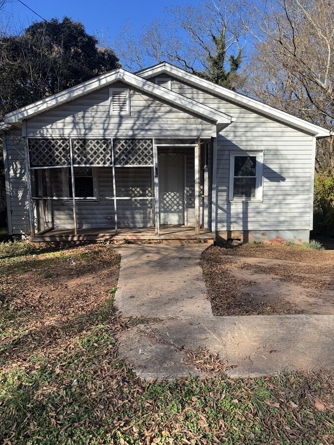 Photo - 506 Carver St