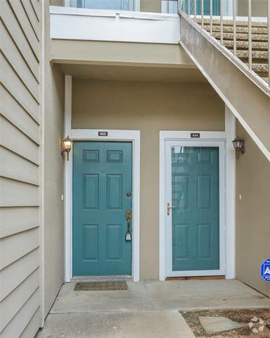 Building Photo - 8600 Coppertowne Ln Unit 402 Rental