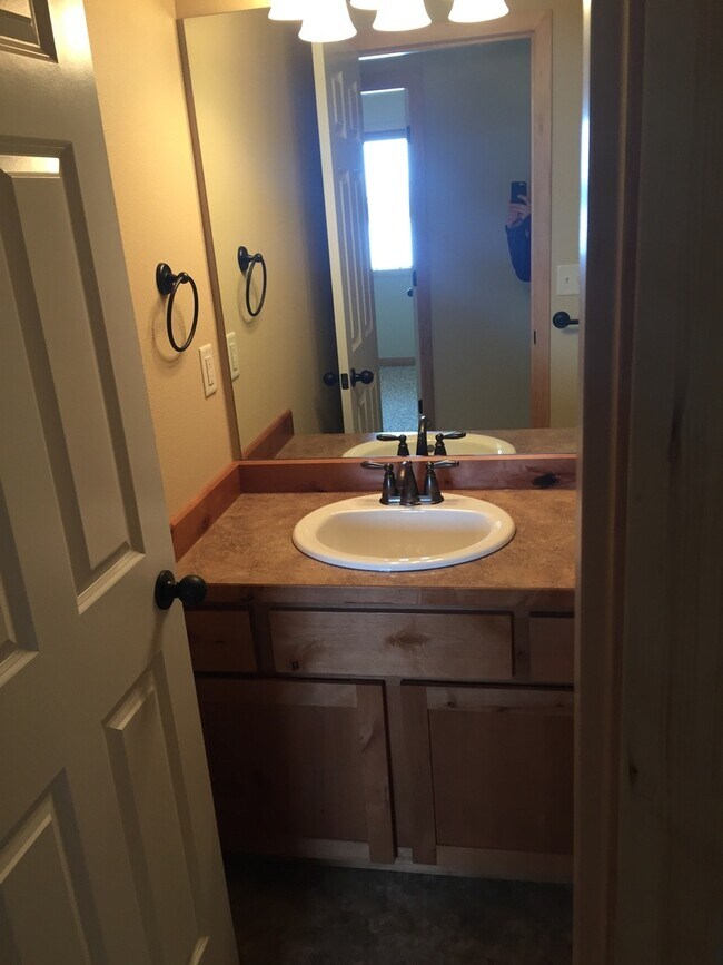 Photo - 3 Bedroom 2 Bathroom 4-Plex