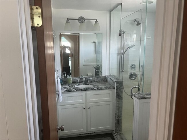 Photo - 14 William Ave