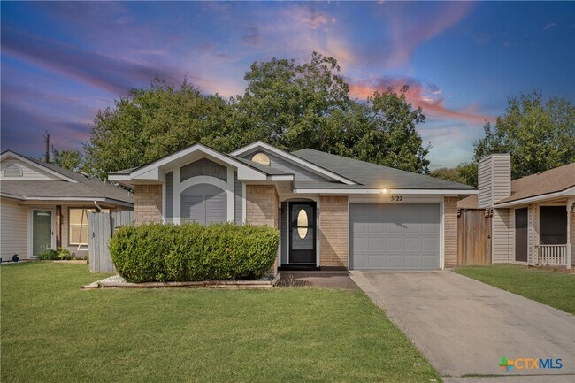 Building Photo - 5122 Sam Houston