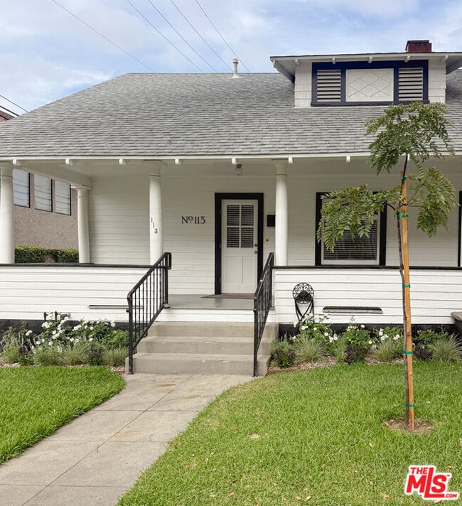 113 N Ivy Ave