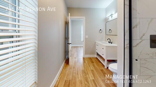 Photo - 746 Mt Vernon Ave