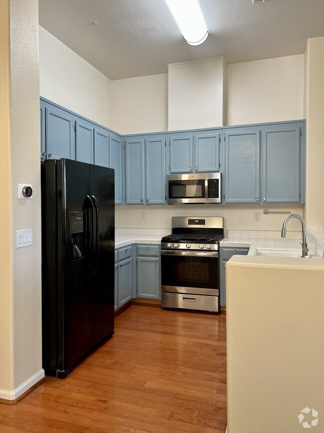 Building Photo - 2116 Thistle Ct Rental