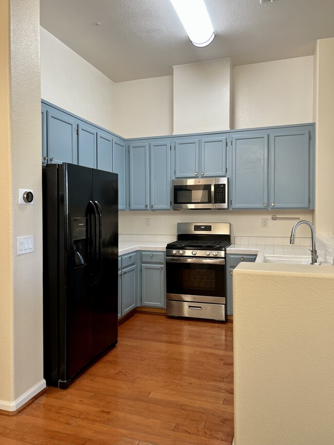 Photo - 2116 Thistle Ct House
