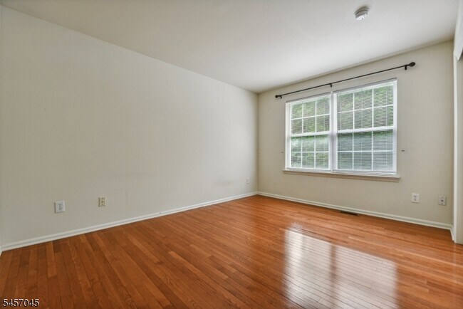 54 Plantation Rd