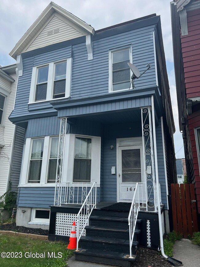 Photo - 164 6th Ave Townhome