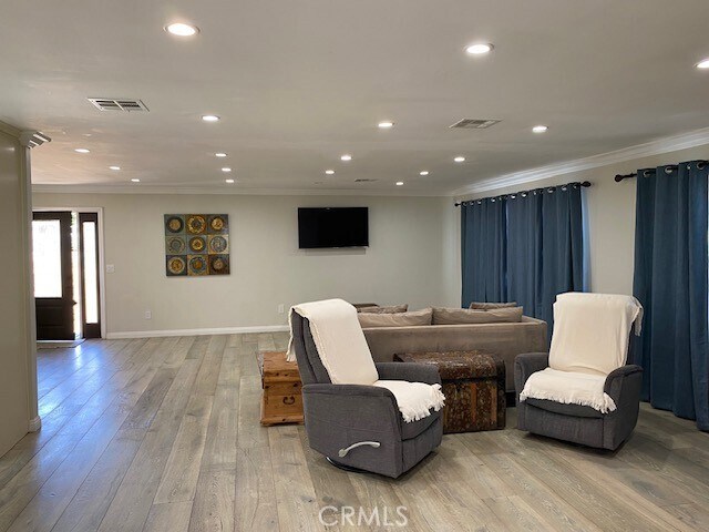 Photo - 2024 Angelcrest Dr