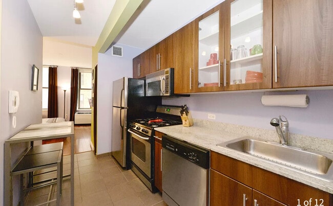 1 Wall St Unit 408
