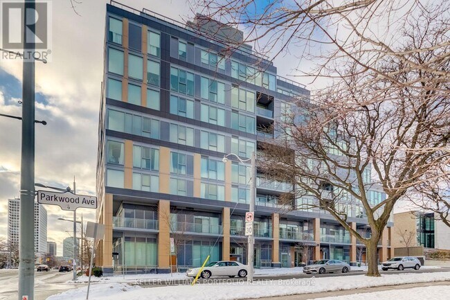 Photo - 6 Parkwood Ave Unit 516