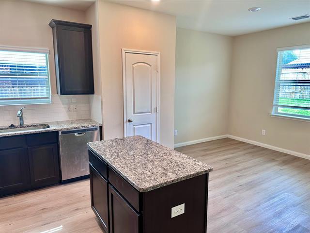 Photo - 314 Foster Ln