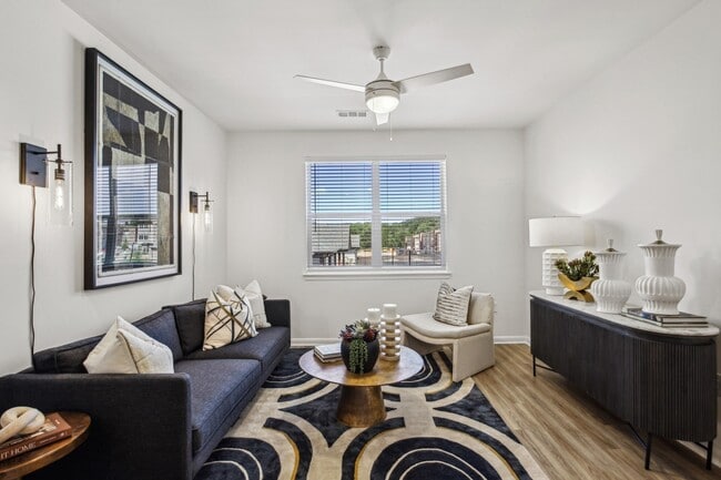 Photo - Allora Eastland