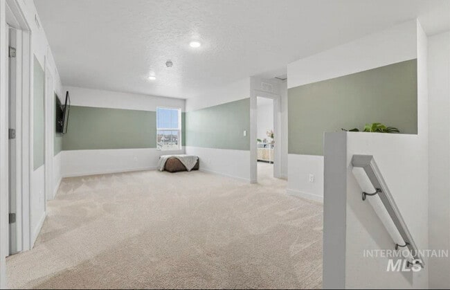 Photo - 3225 E Mossy Rock Ct