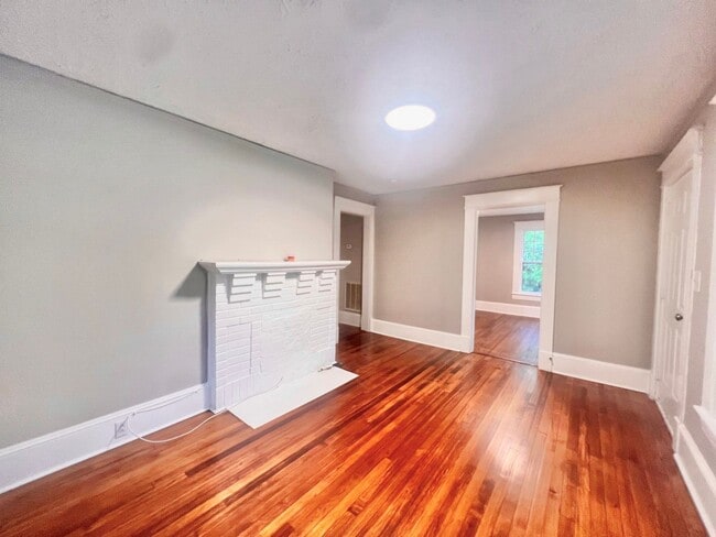 Photo - Cute 3 Bed 1 Bath in Highpoint!