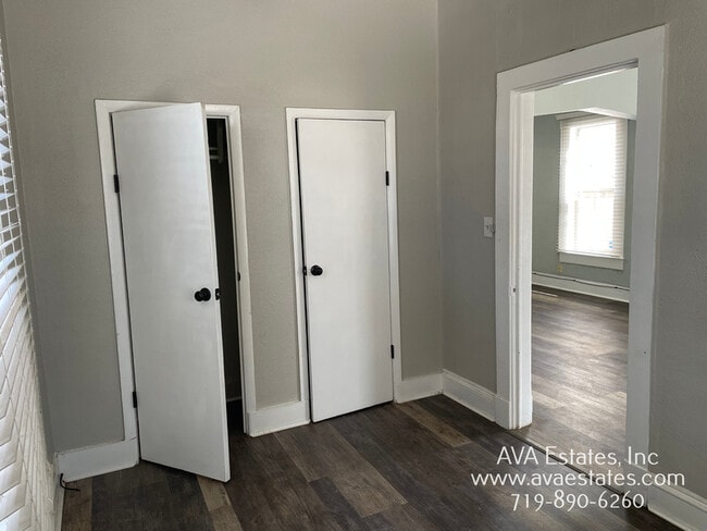 Photo - 1206 Claremont Ave