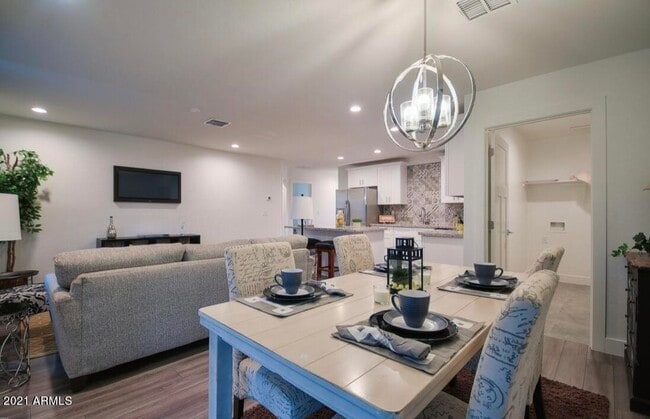 Photo - 5731 S 12th Ln