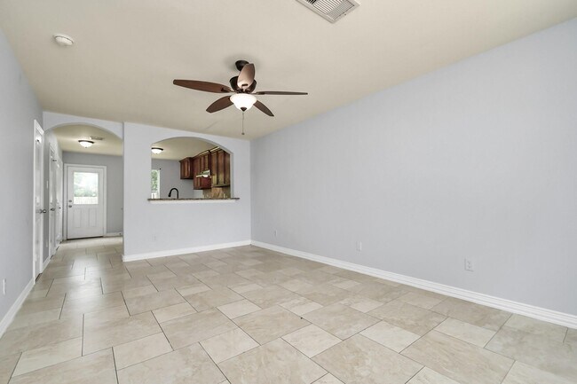10022 Raymondville Rd