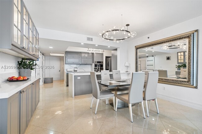 Building Photo - 1830 S Ocean Dr Unit 4304