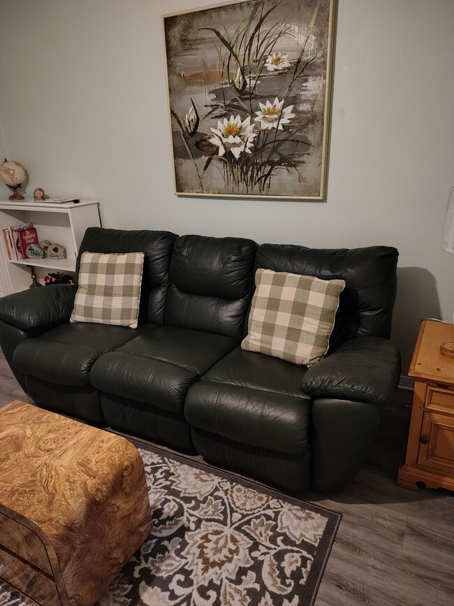 living room - 8001 Formby St Unit 2