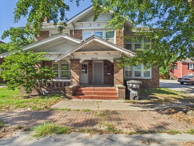 Building Photo - 1630 Richmond Ave Unit 4