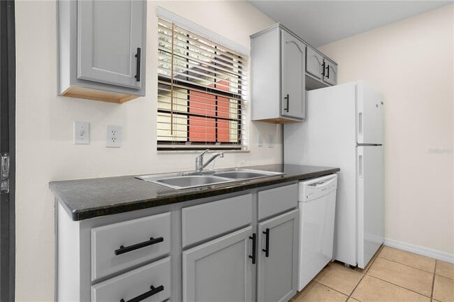 Photo - 7337 Cedar Creek Ct