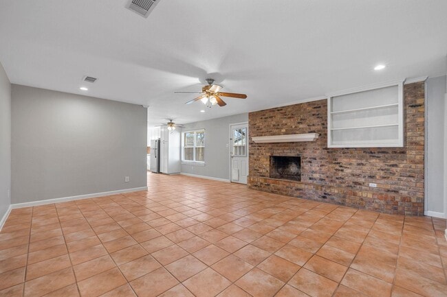 Photo - 7209 Janetta Dr