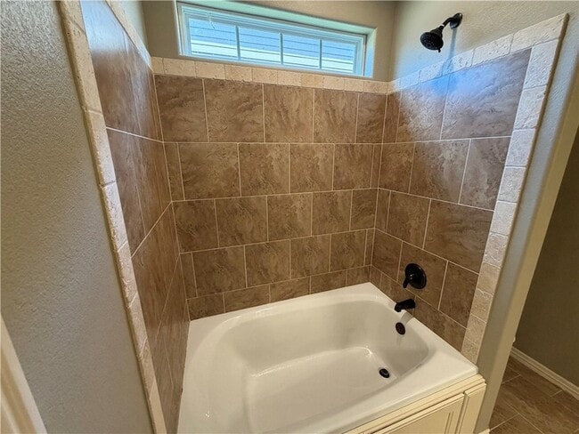 Photo - 537 N Keats Dr