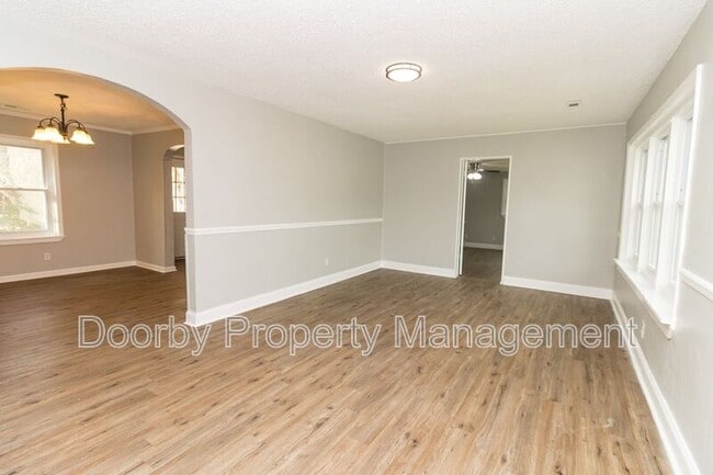 Photo - 278 Hollywood Dr