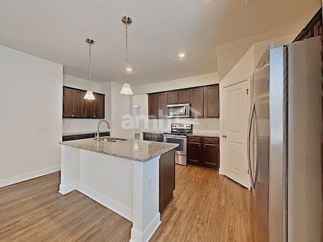 Photo - 5056 Trailwater Dr